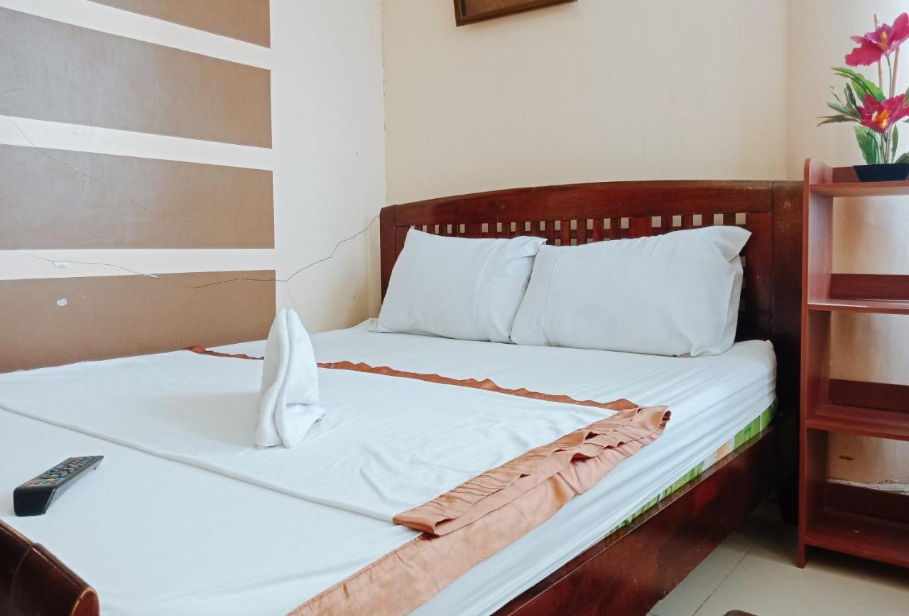 Villa Asuncion Country Inn And Resort Iloilo By Reddoorz Tigbauan ภายนอก รูปภาพ